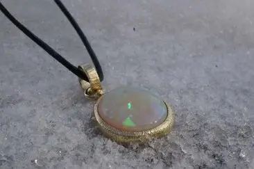 Archivbilder derGoldschmied