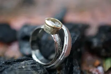 Archivbilder derGoldschmied